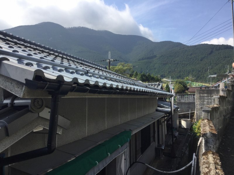 吉野郡　小泉様邸　樋架け替え工事