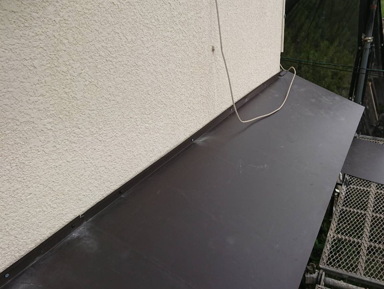屋根葺き替え工事