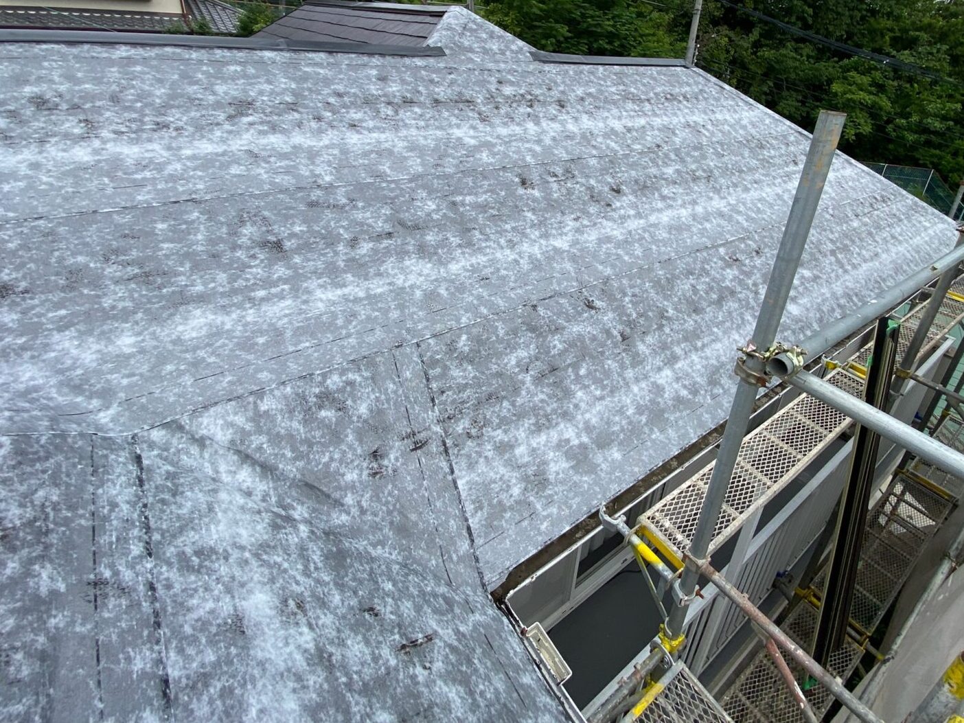 屋根カバー工事