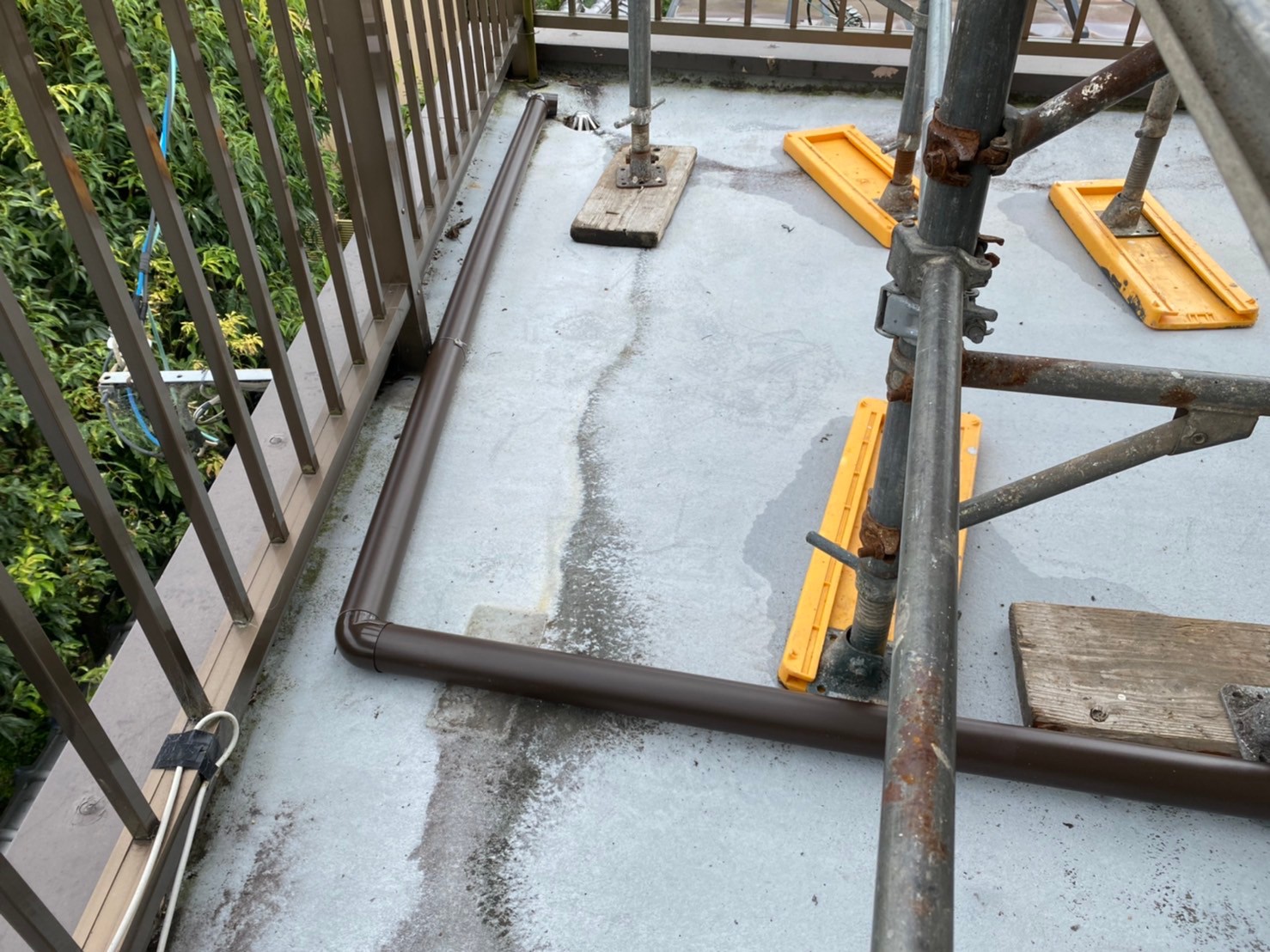雨とい架け替え工事