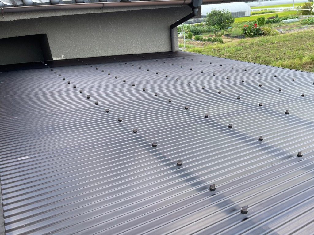 R5.9/20　田原本町　Y様邸　ポリカ張り替え、雨とい修理工事