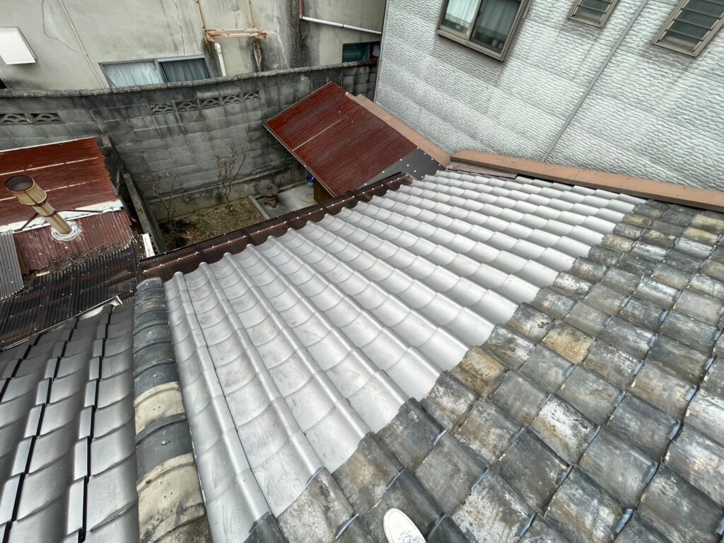 R6.1/26～2/1　京都市　G様邸　瓦屋根、庇、雨とい工事