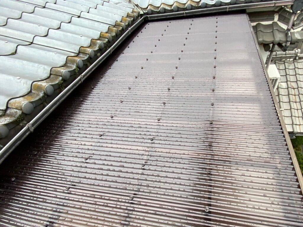R6.2/1　大和高田市　N様邸　ポリカ張り替え、雨とい修理工事