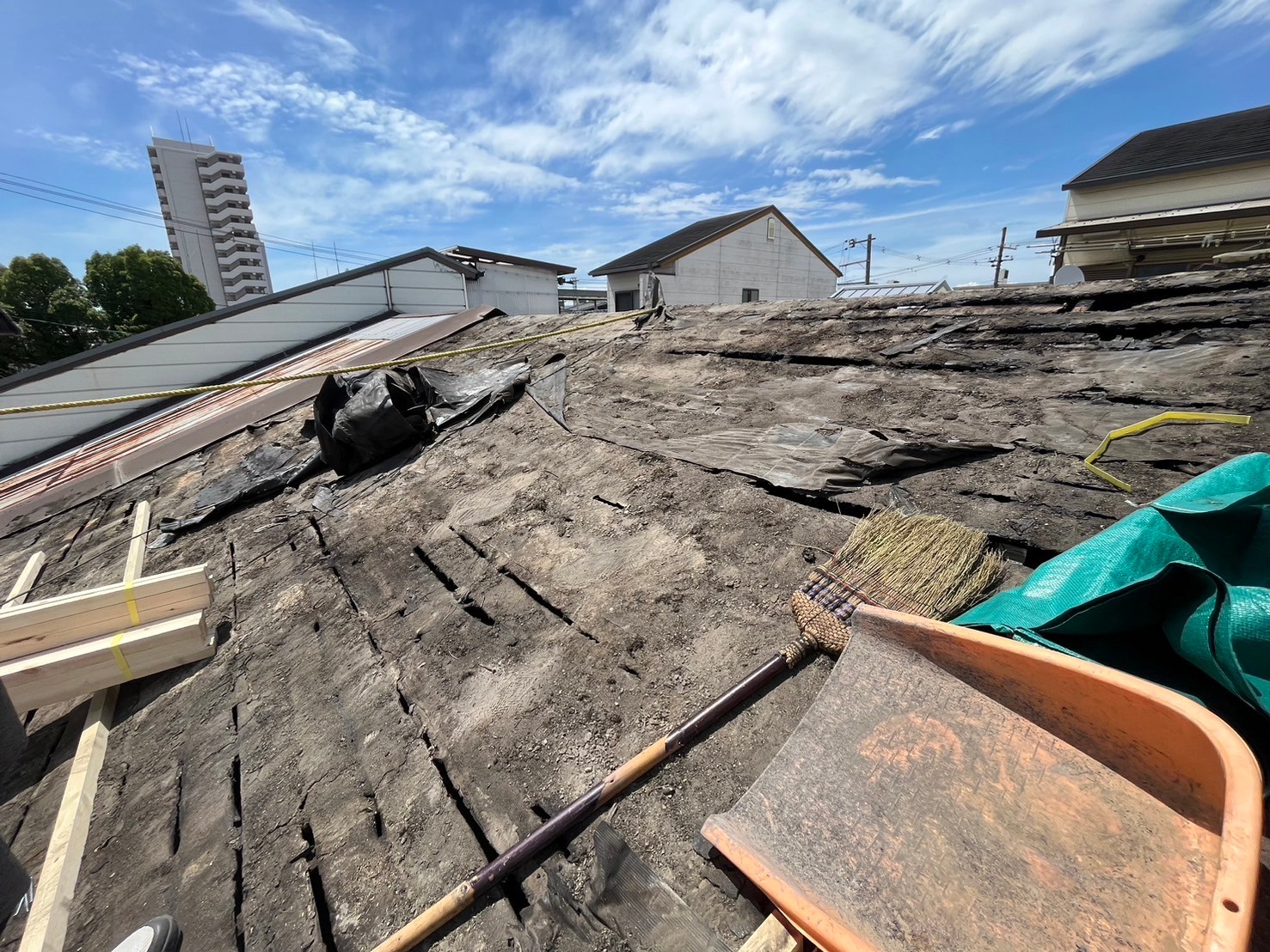 屋根葺き替え工事