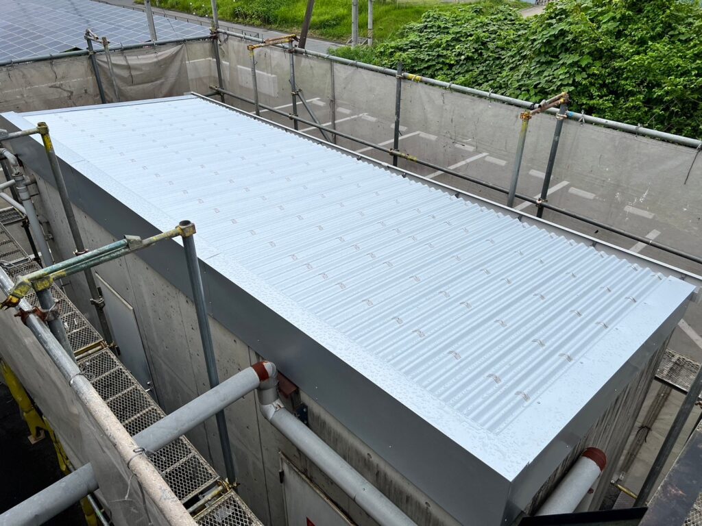 R6.7/10～7/18　伊賀市　株式会社 富士工業所様　コンプレッサー室遮熱工事