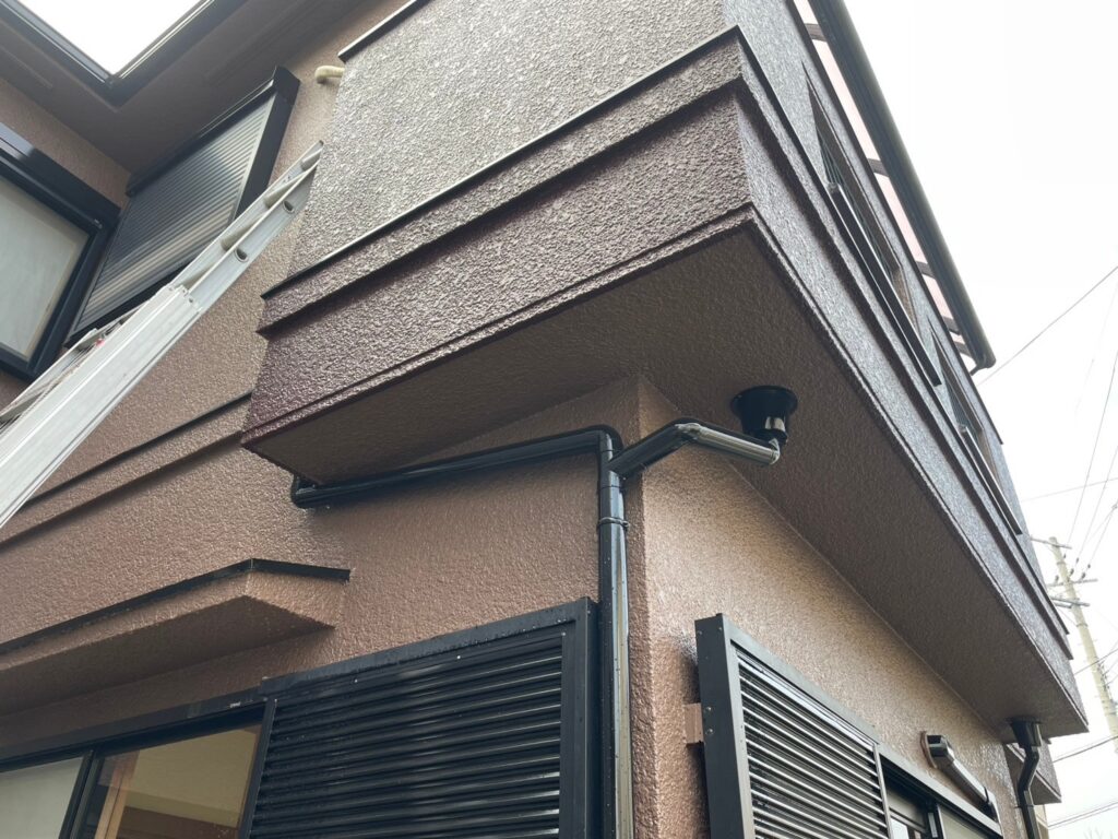 R7.2/18　交野市　W様　シーリング、雨とい工事