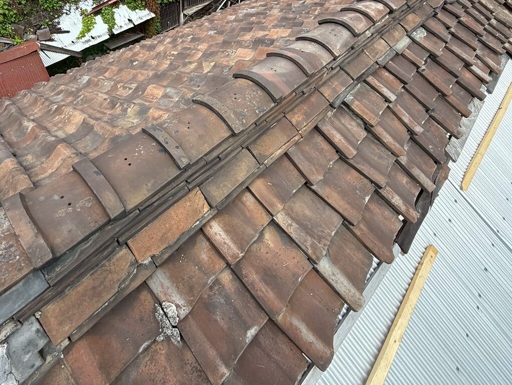 屋根葺き替え工事