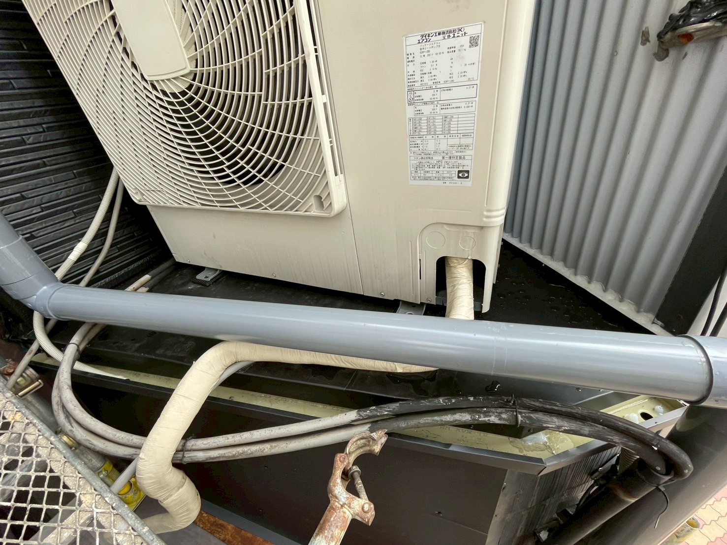 雨漏り修理工事
