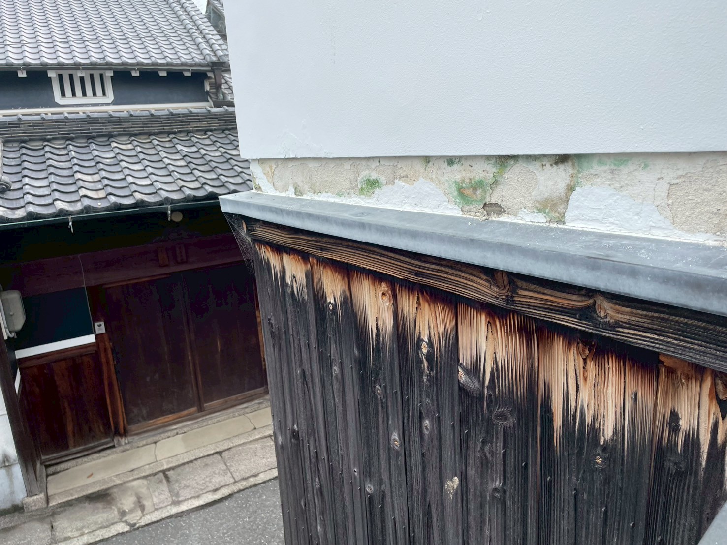 西側蔵塗装めくれ補修工事