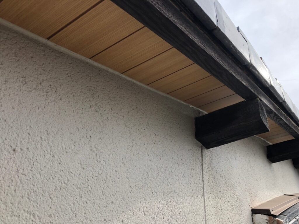 奈良市　A様邸　屋根、軒天修理工事