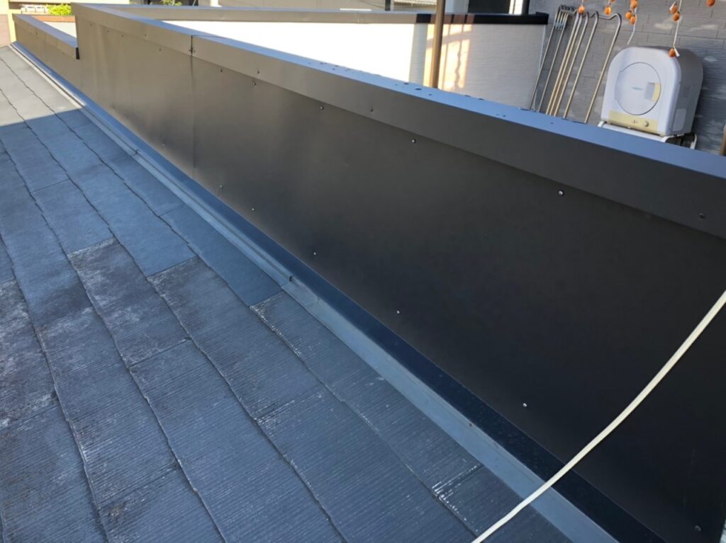 和泉市　くぼ歯科様　板金工事