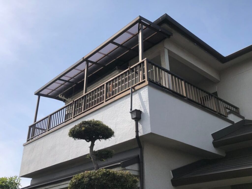 大和高田市　S様邸　ポリカ張替え、ベランダ外側塗装工事