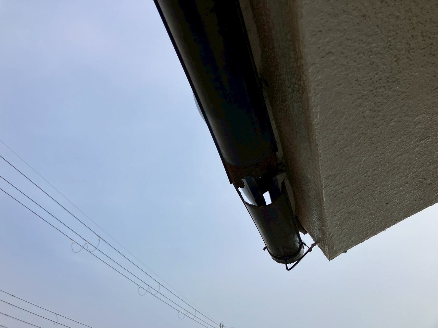雨とい修理工事