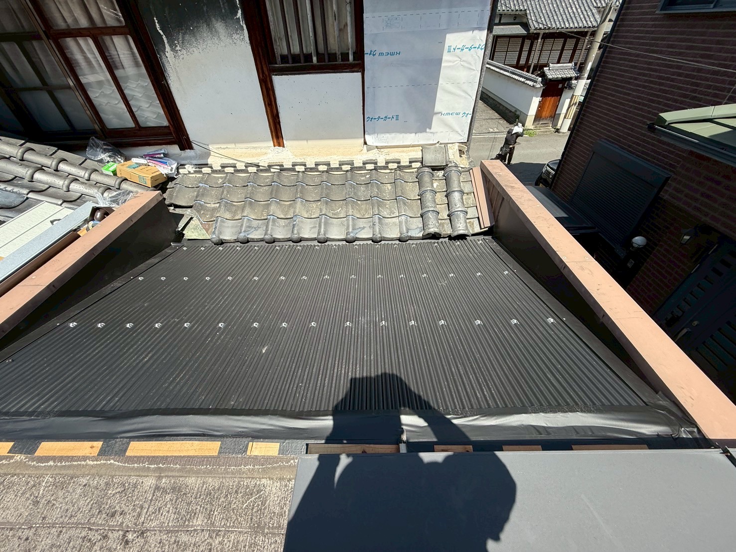 屋根カバー工事
