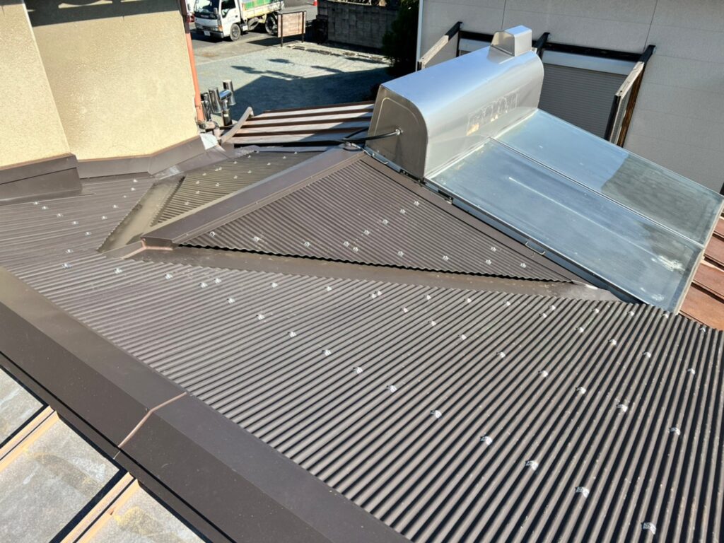 橿原市　M様邸　波板カバー工事　