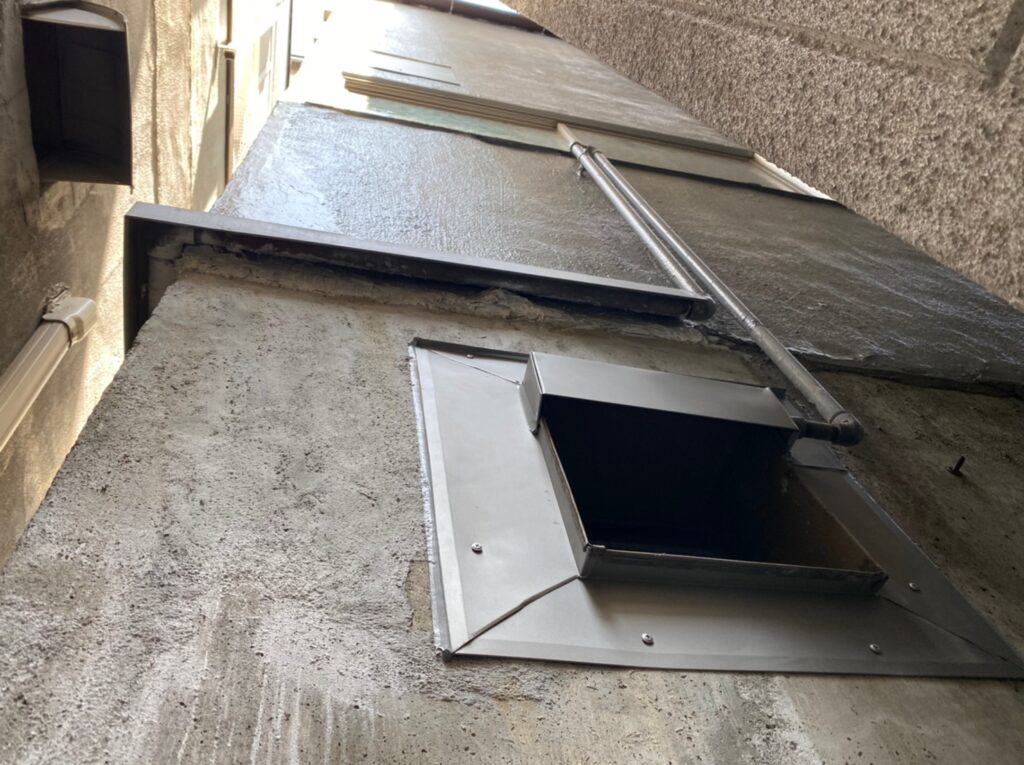 中央区　Y様邸　板金取り付け工事、雨とい交換工事、外壁塗装工事