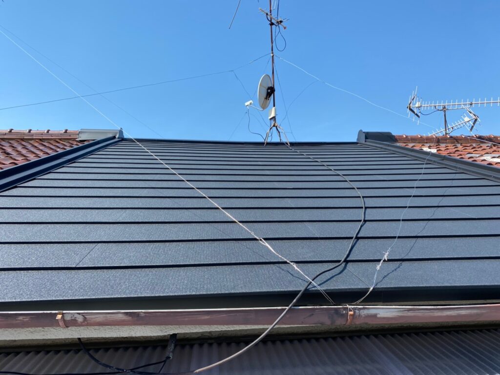 尼崎市　M様邸　シルキーG2葺き替え工事