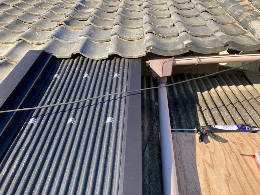 和泉市　K様邸　屋根応急処置工事