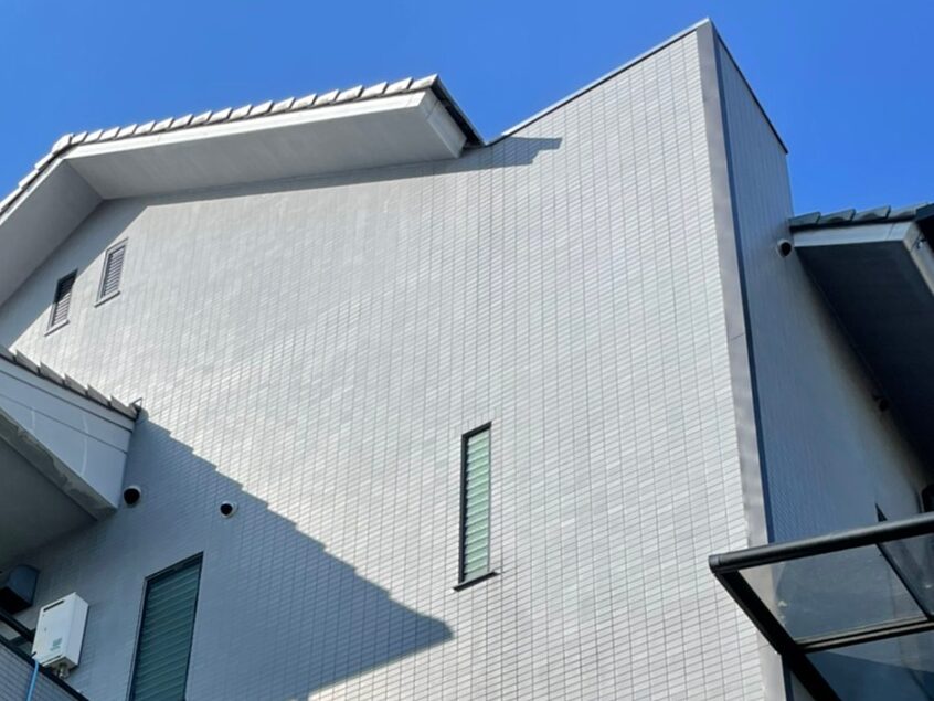 堺市　Y様邸　雨漏り修理工事、溝部分　密着ウレタン防水工事