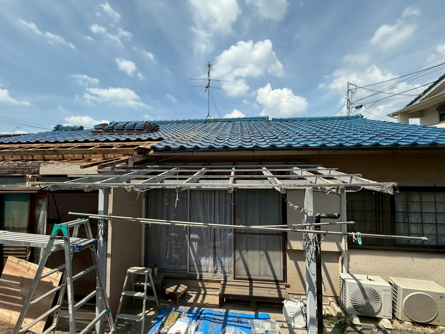 ポリカ波板張り替え工事