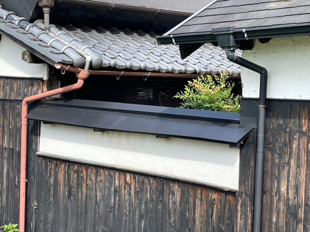 桜井市　K様邸　破風、鼻隠し、塀屋根補修工事