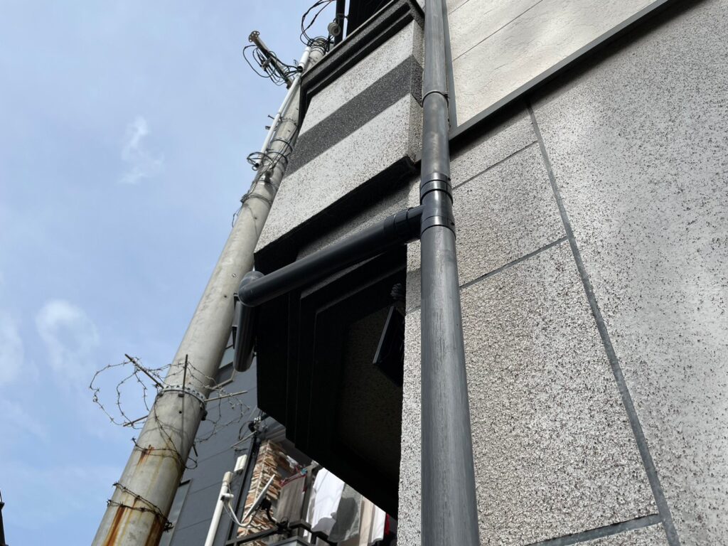 R5.3/27　鶴見区　T様邸　雨とい修理工事