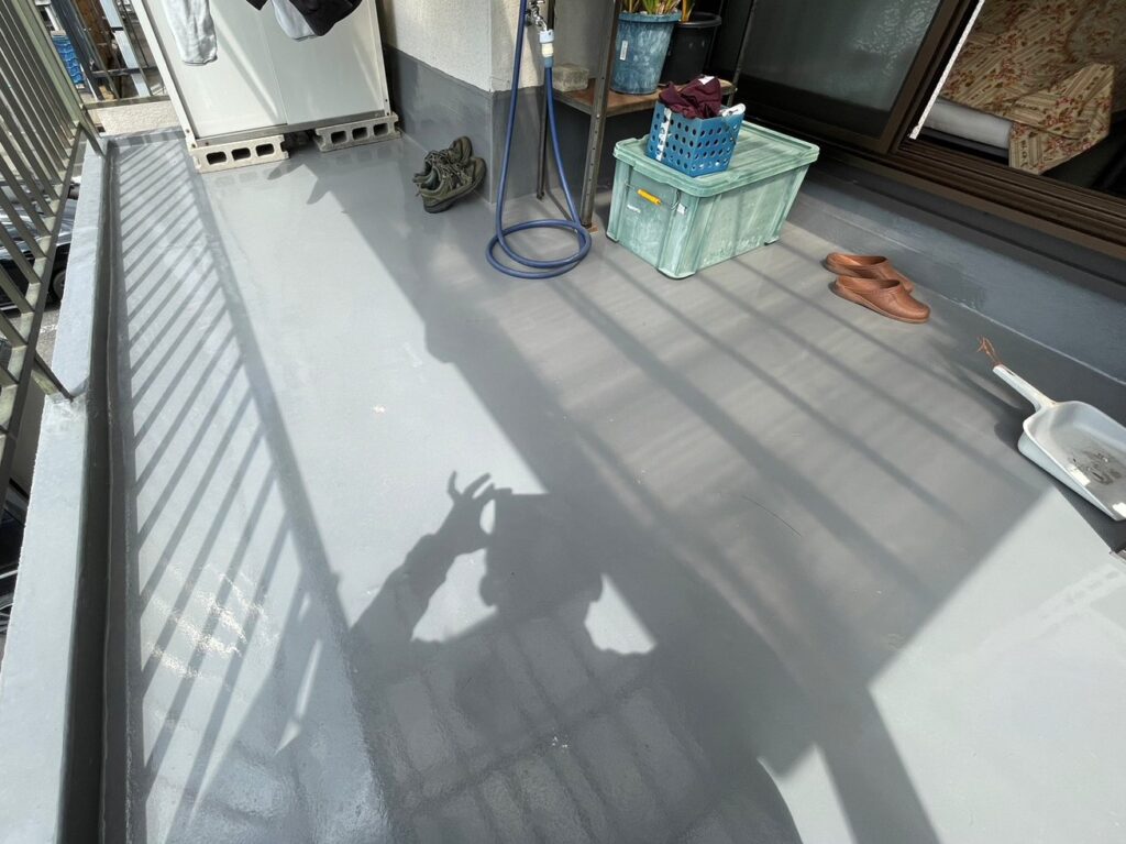 R5.3/30～4/22　四條畷市　E様邸　サッシ入れ替え、防水、その他工事