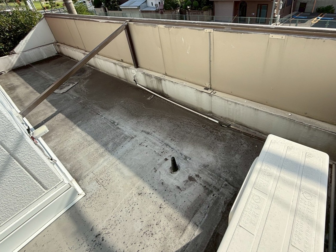 看板裏板金工事