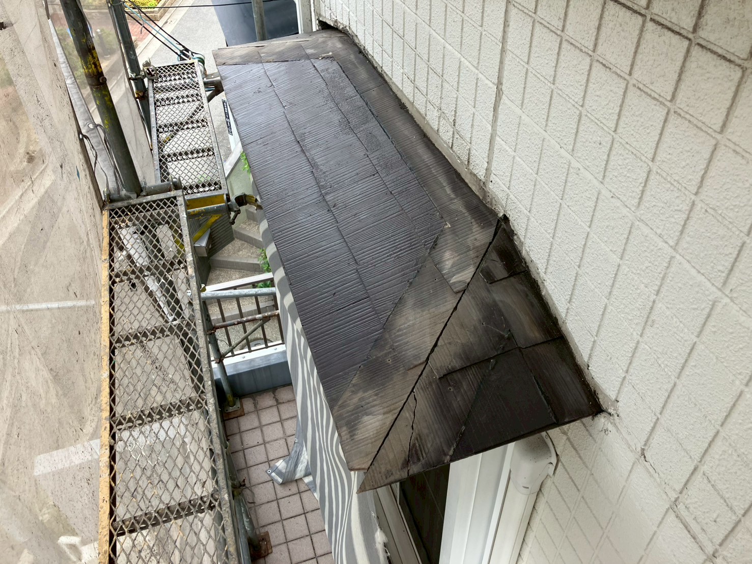 屋根カバー工事(下屋)