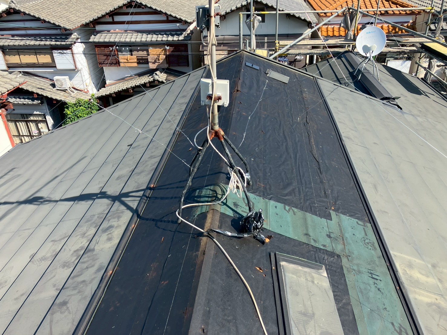 屋根葺き直し工事