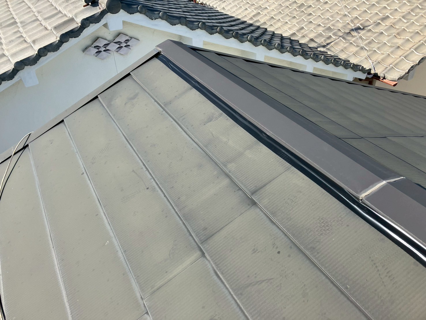 屋根葺き直し工事