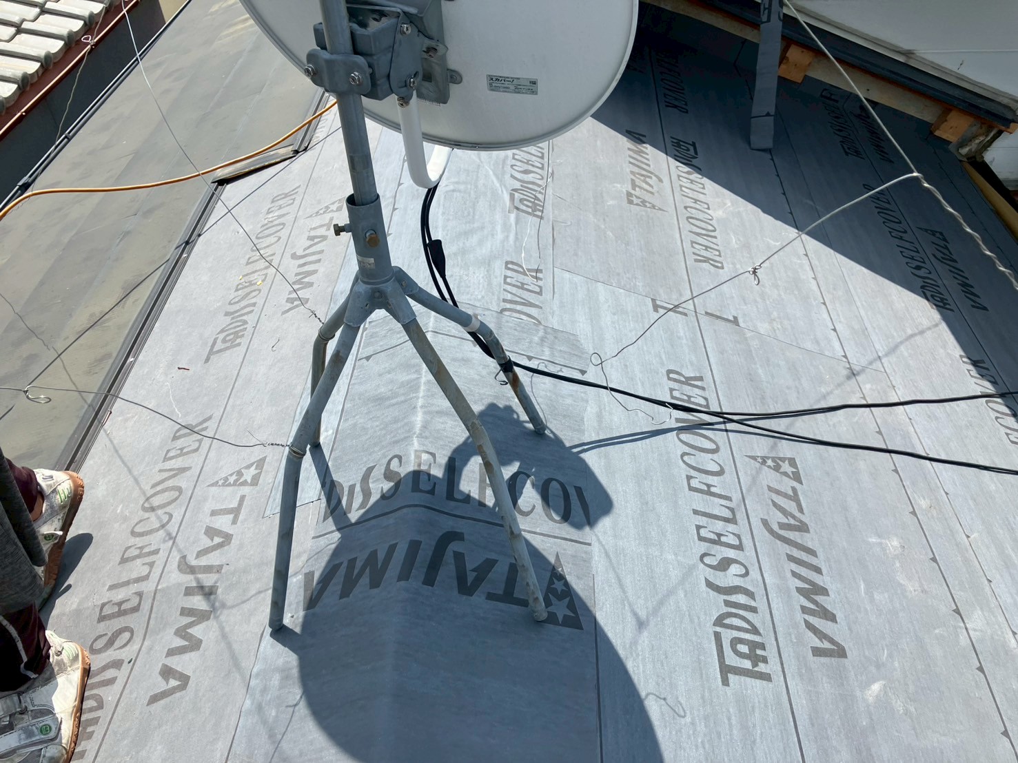 屋根葺き替え工事