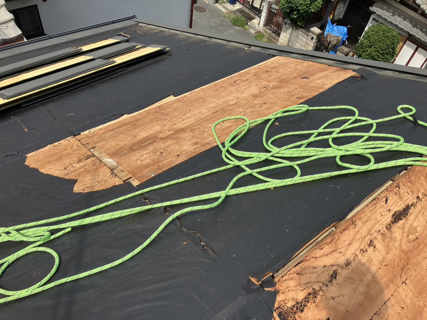 屋根葺き直し工事