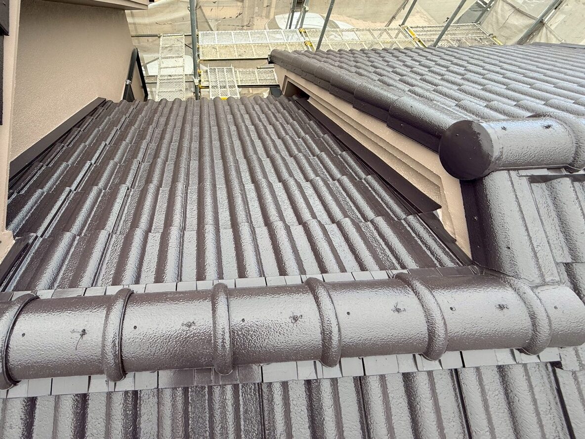 屋根葺き替え工事