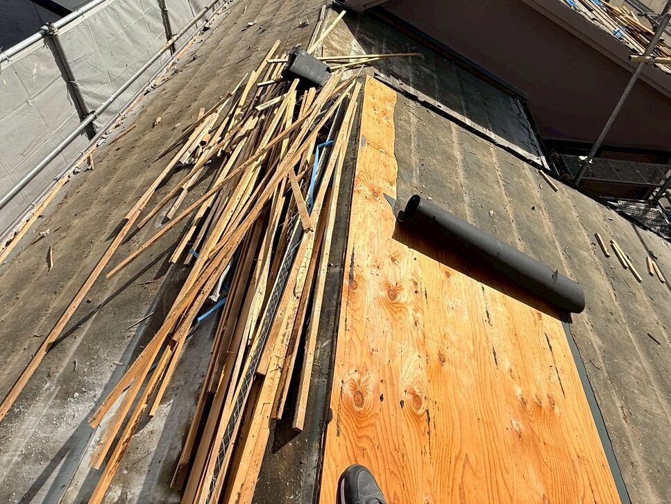 屋根葺き替え工事