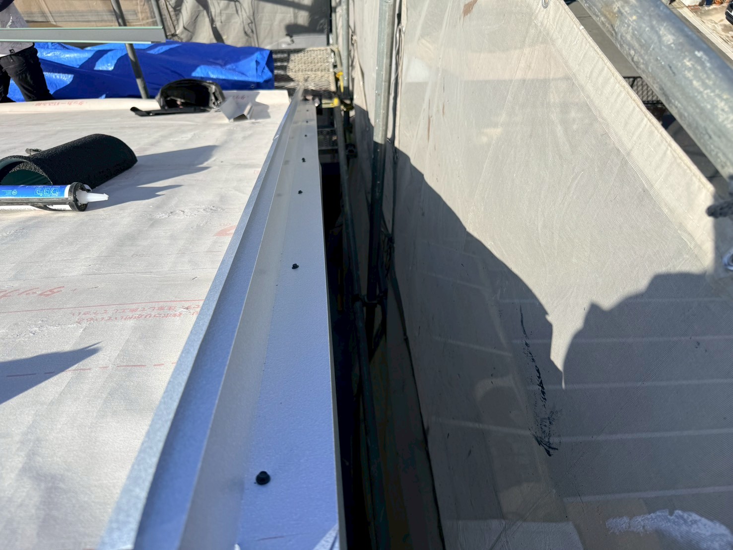 屋根葺き替え工事