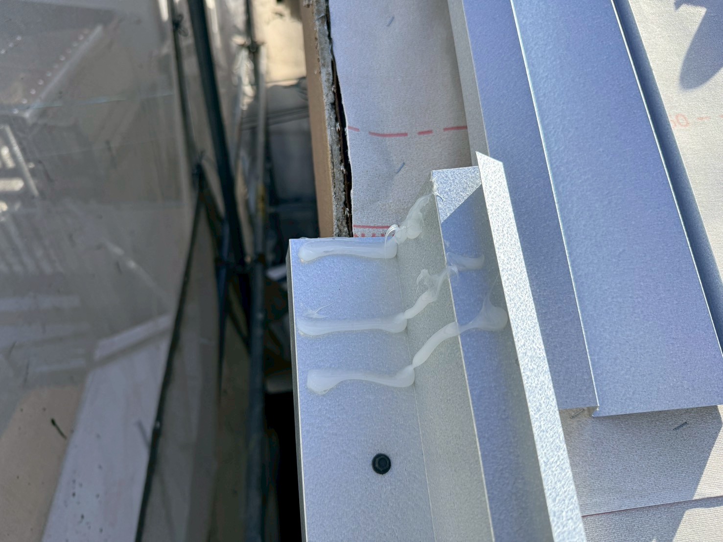 屋根葺き替え工事