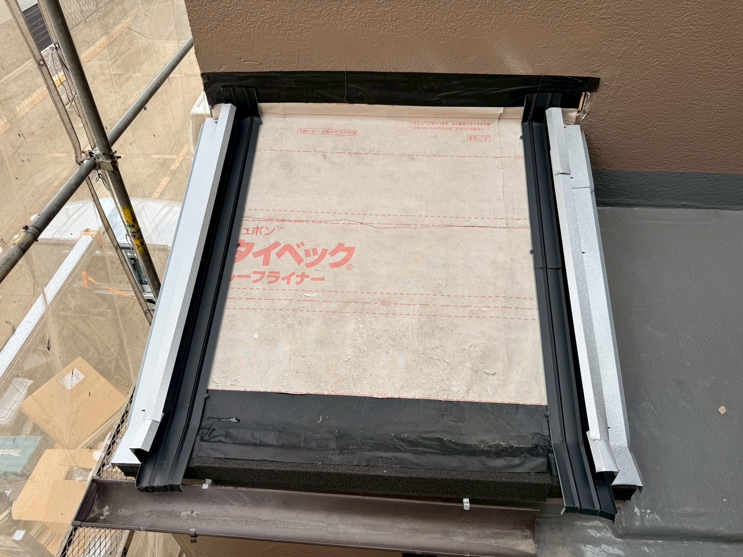 屋根葺き替え工事