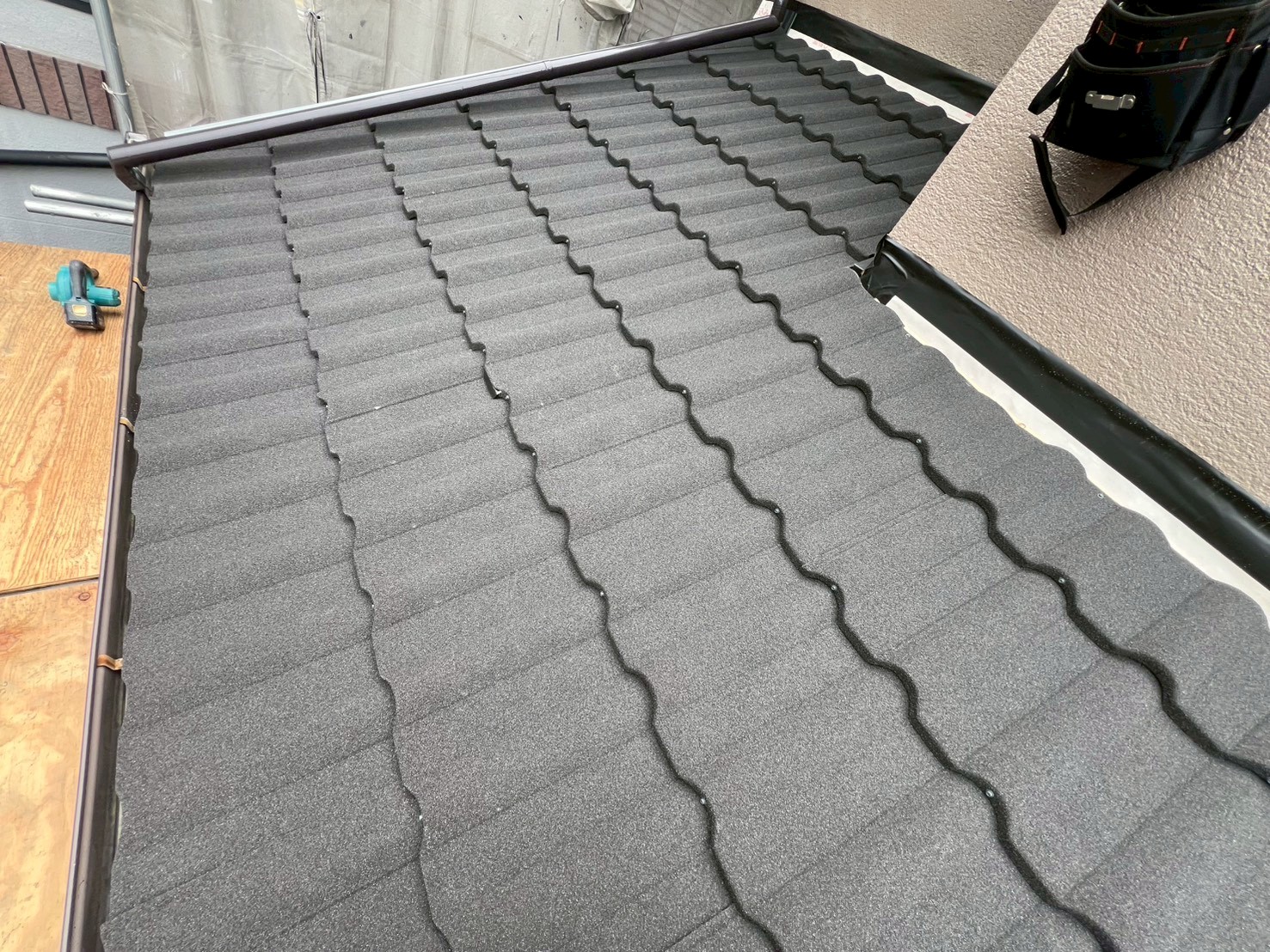 屋根葺き替え工事