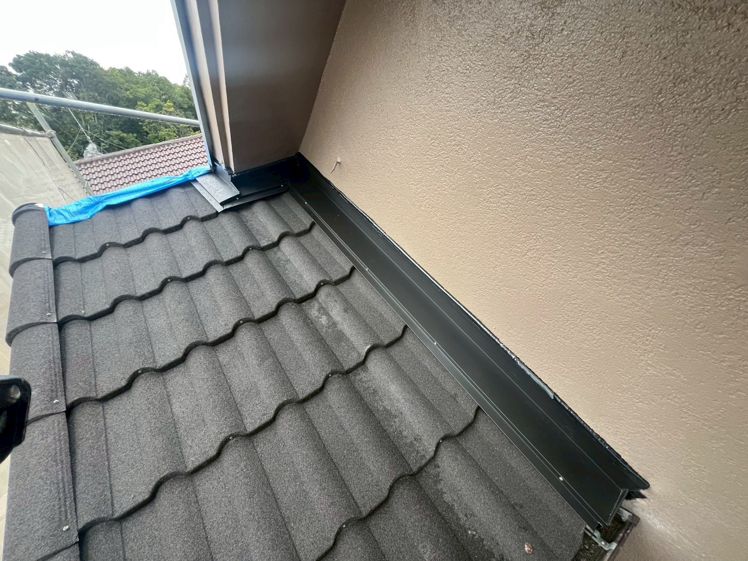 屋根葺き替え工事