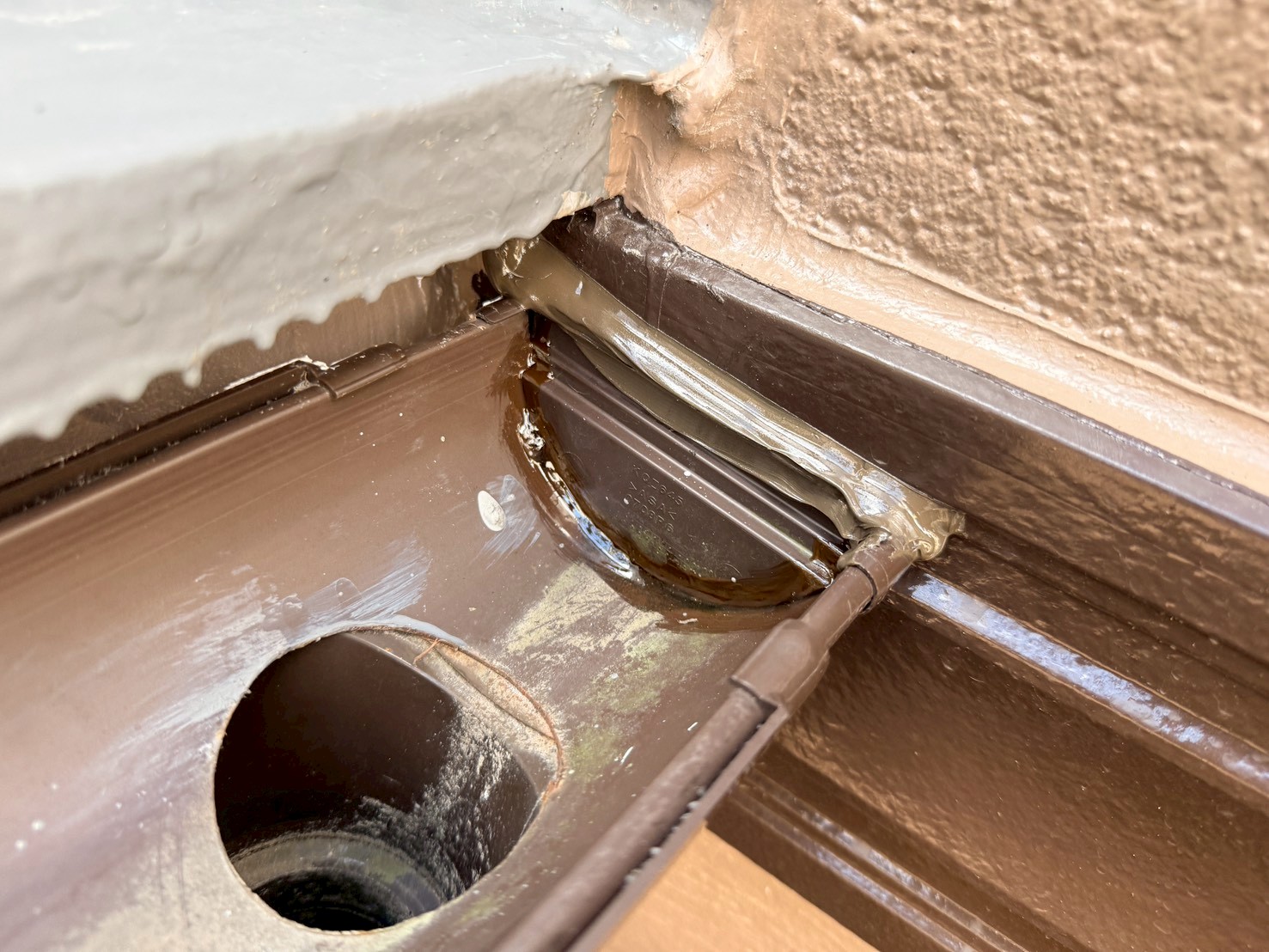 屋根葺き替え工事