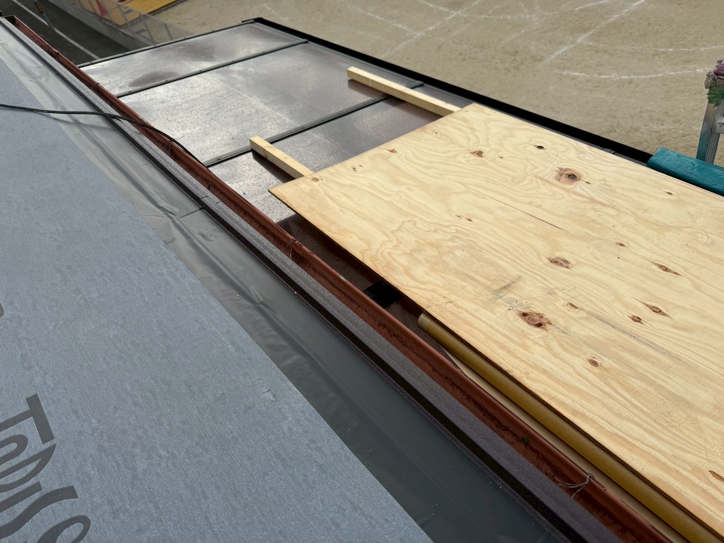 スーパーガルテクトカバー工事