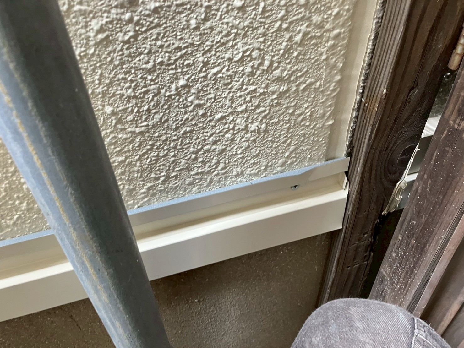 基礎部分土台水切り工事