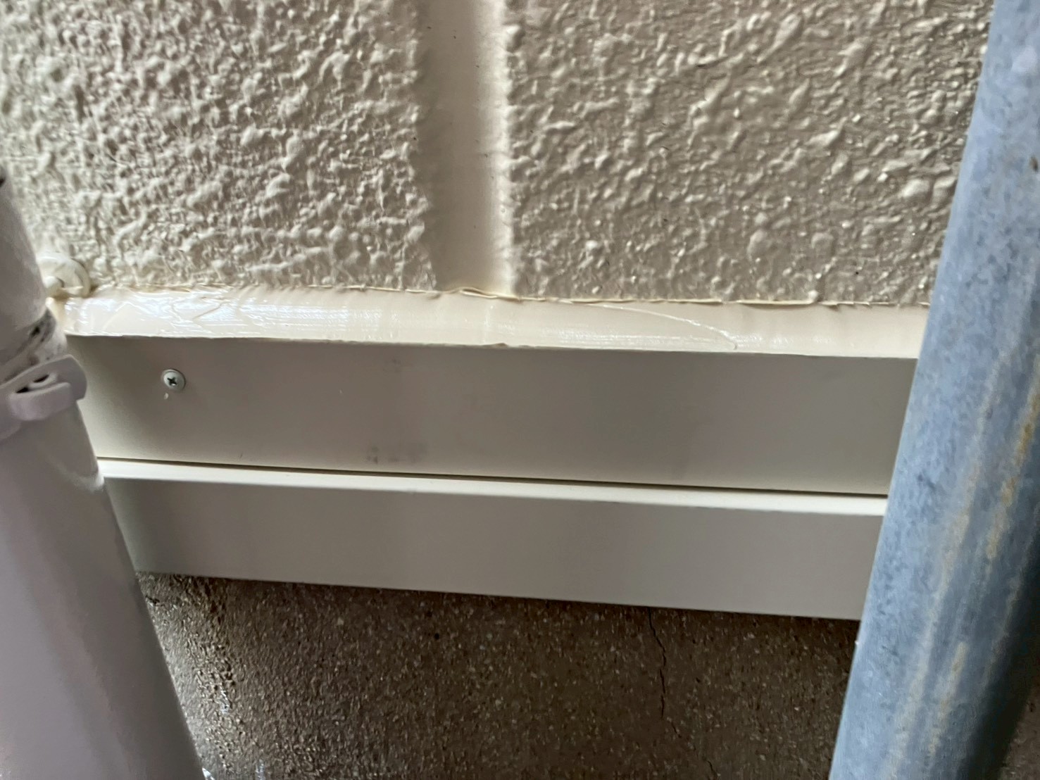 基礎部分土台水切り工事