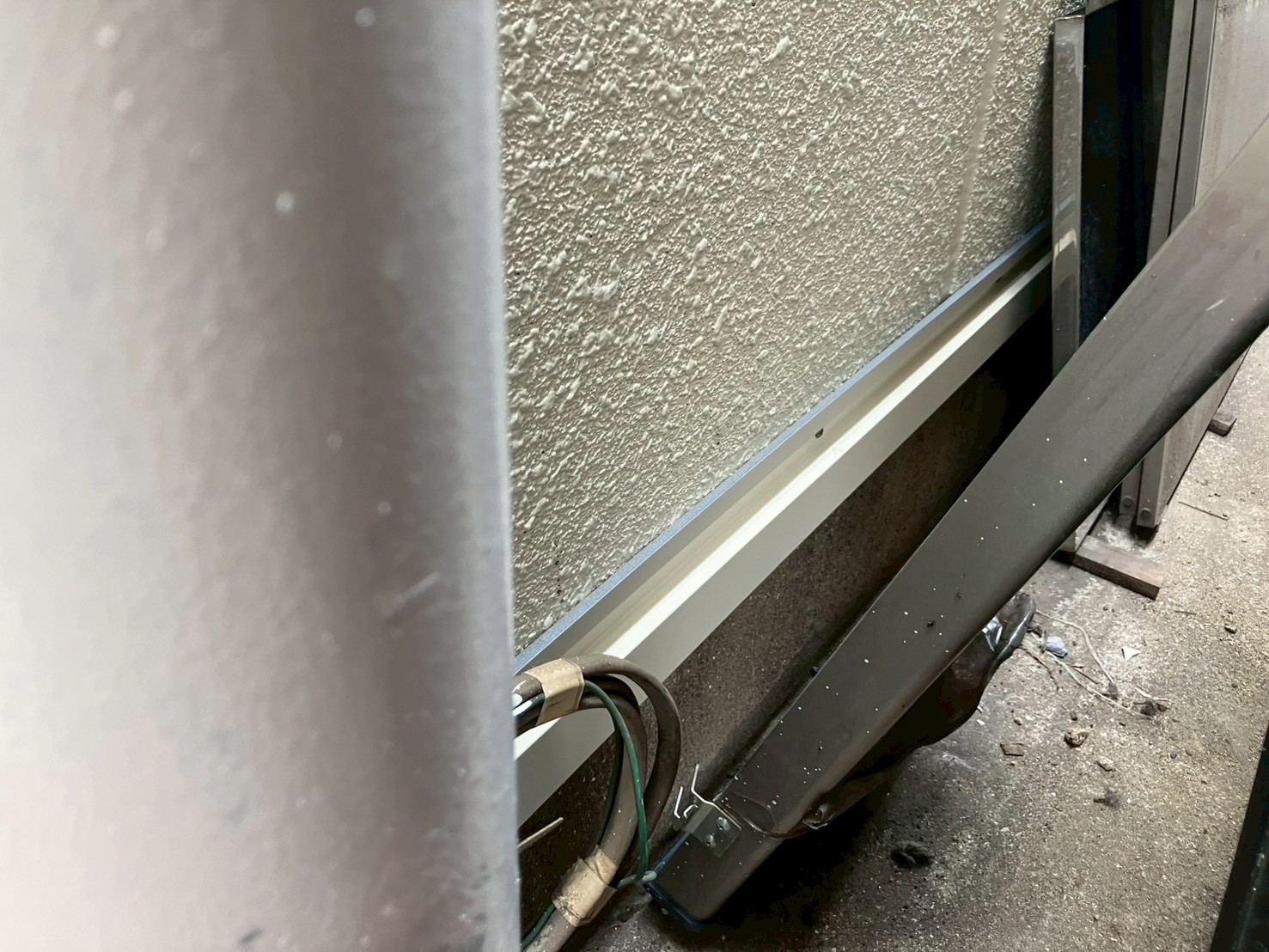 基礎部分土台水切り工事