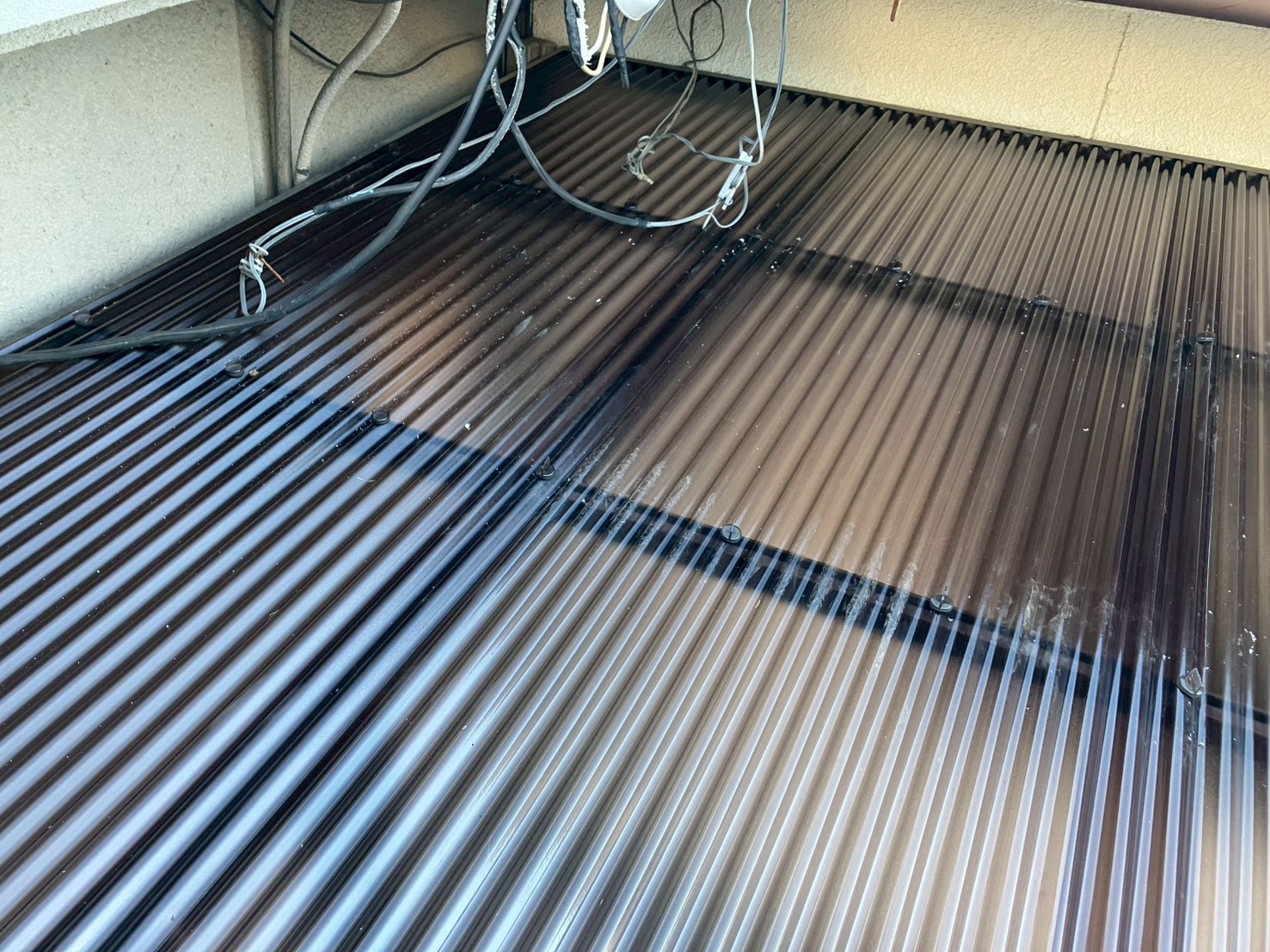 ポリカ波板張り替え工事