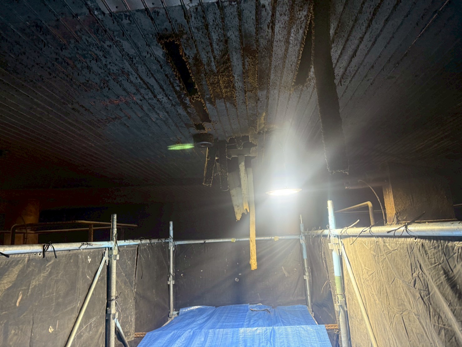 部分天井張り替え工事