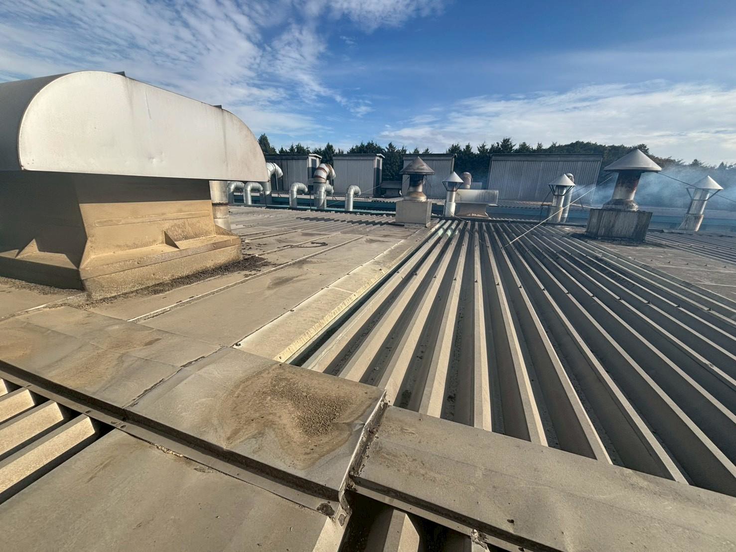 12/16~12/24　奈良市　K様　板金工事