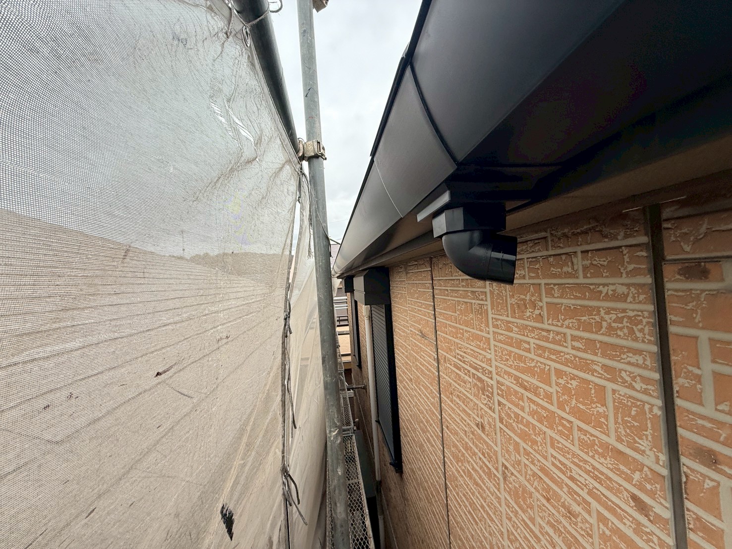 雨とい架け替え工事