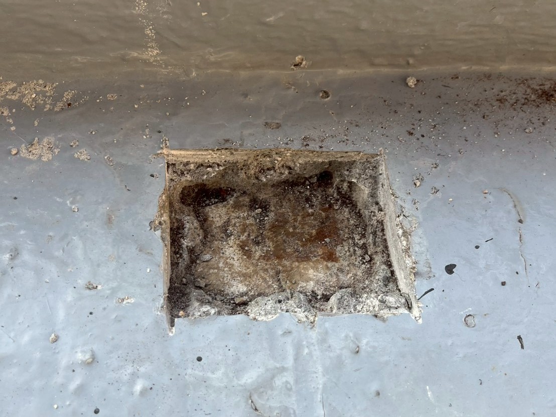 手摺り支柱入れ替え工事